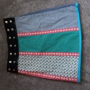 Zand Amsterdam one size reversible skirt fair trade surplus fabric no pouch